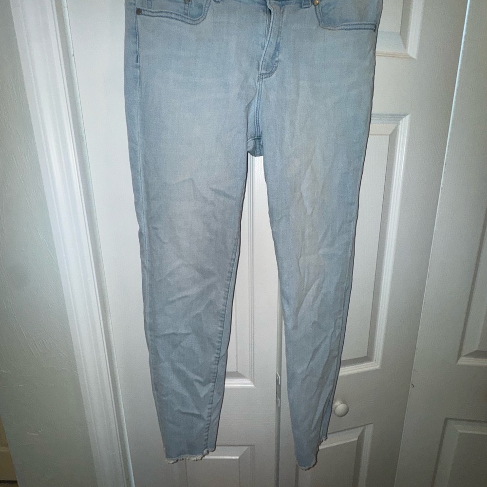 Vince Camuto Light Wash Skinny Jeans